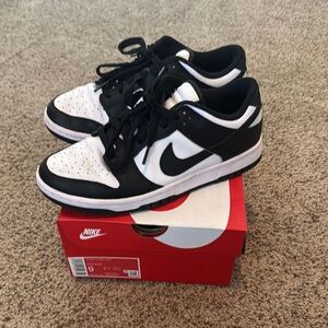 Nike Black and White Sneakers